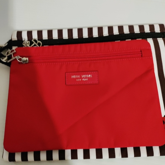 HENRI BENDEL flat Tow Set  Cosmetic Bag New without tags - Picture 2 of 8